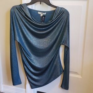 Long sleeve top